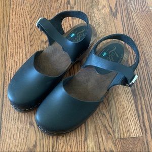 Lotta from Stockholm Low Wood Black Clogs
